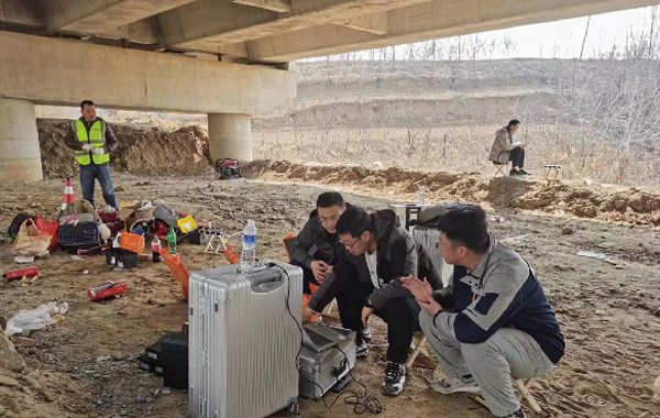 桥梁动静载数据采集